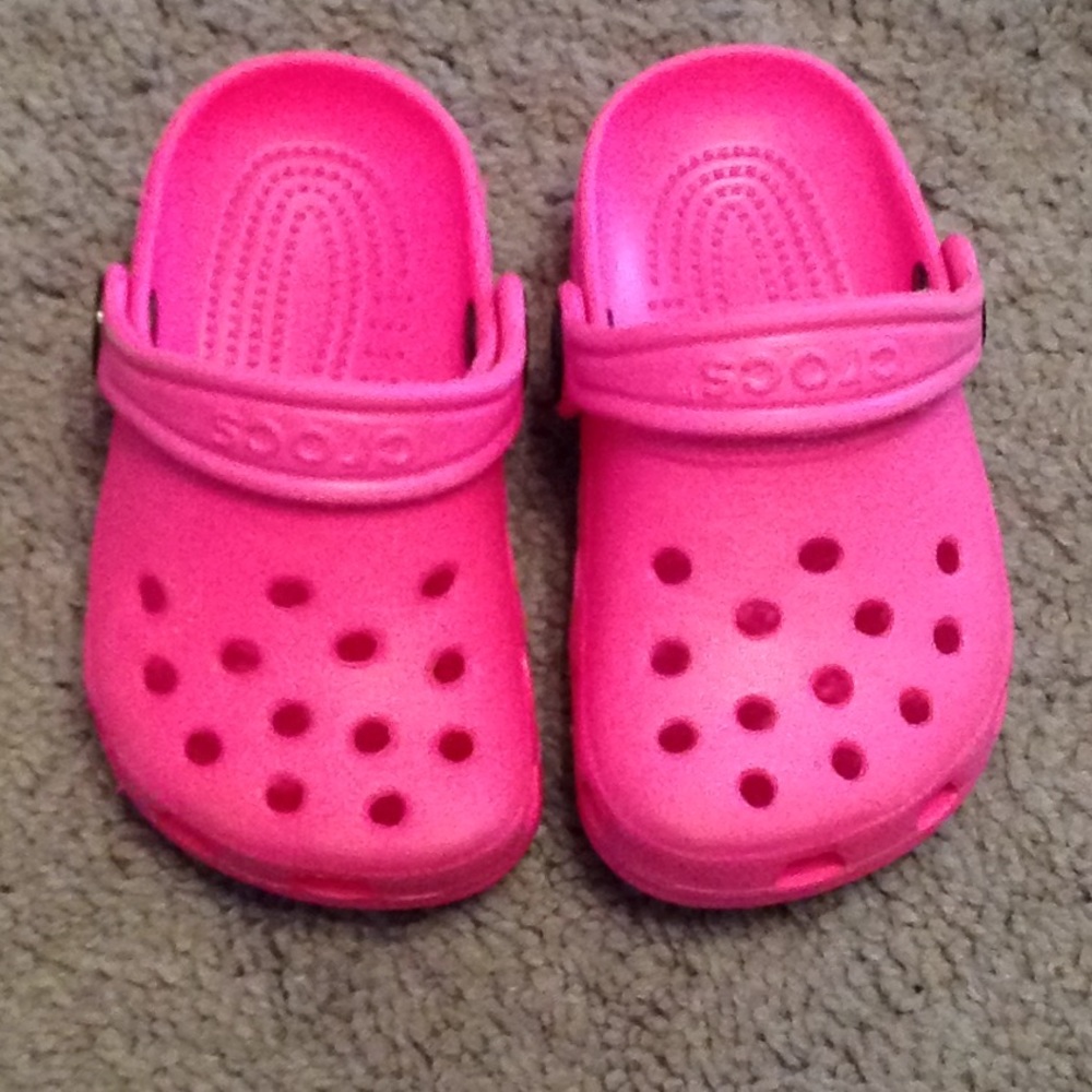 Toddler pink Crocs, size 4, 5